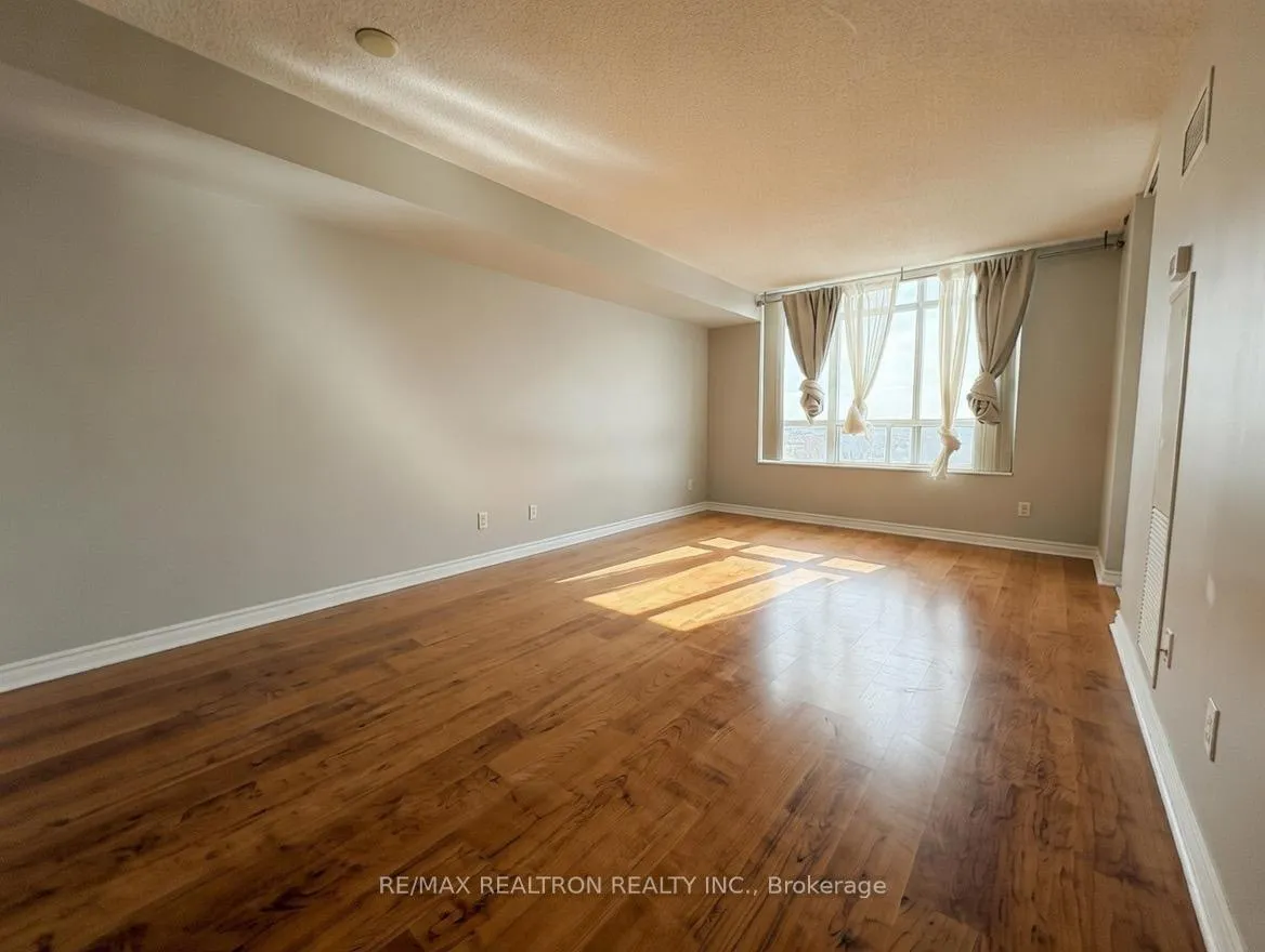 Photo 5 of Unit 603, 710 Humberwood Boulevard, Etobicoke, West Humber-Clairville — HOMEH