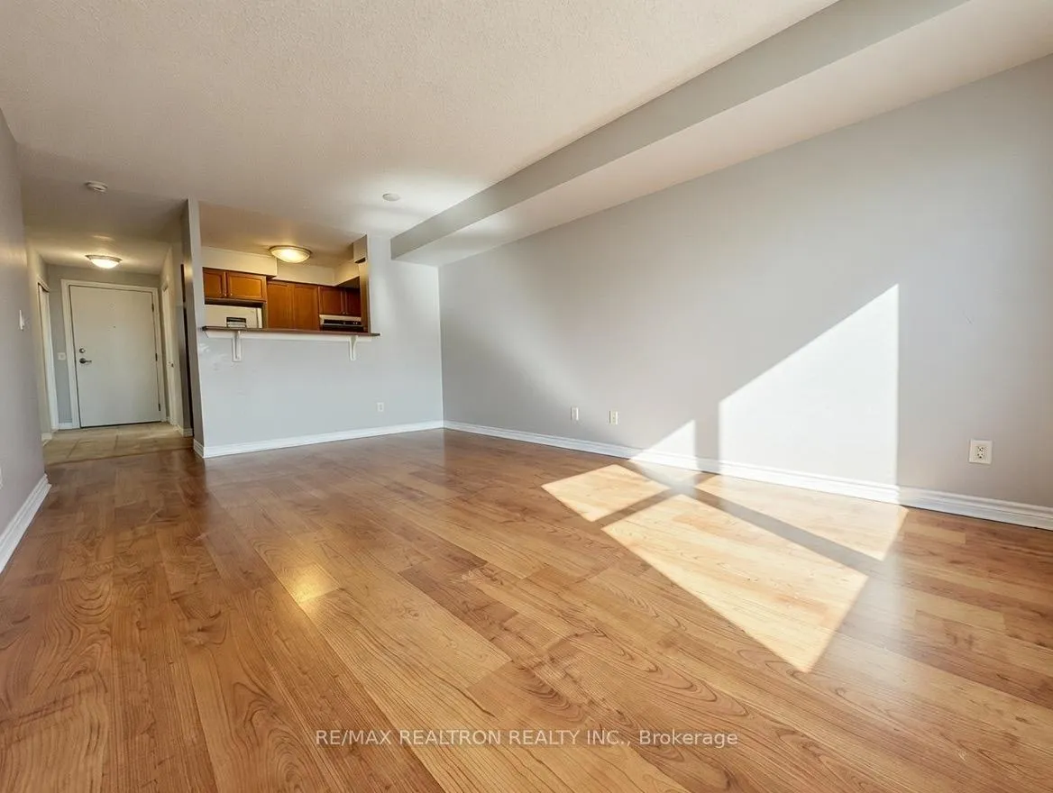 Photo 8 of Unit 603, 710 Humberwood Boulevard, Etobicoke, West Humber-Clairville — HOMEH