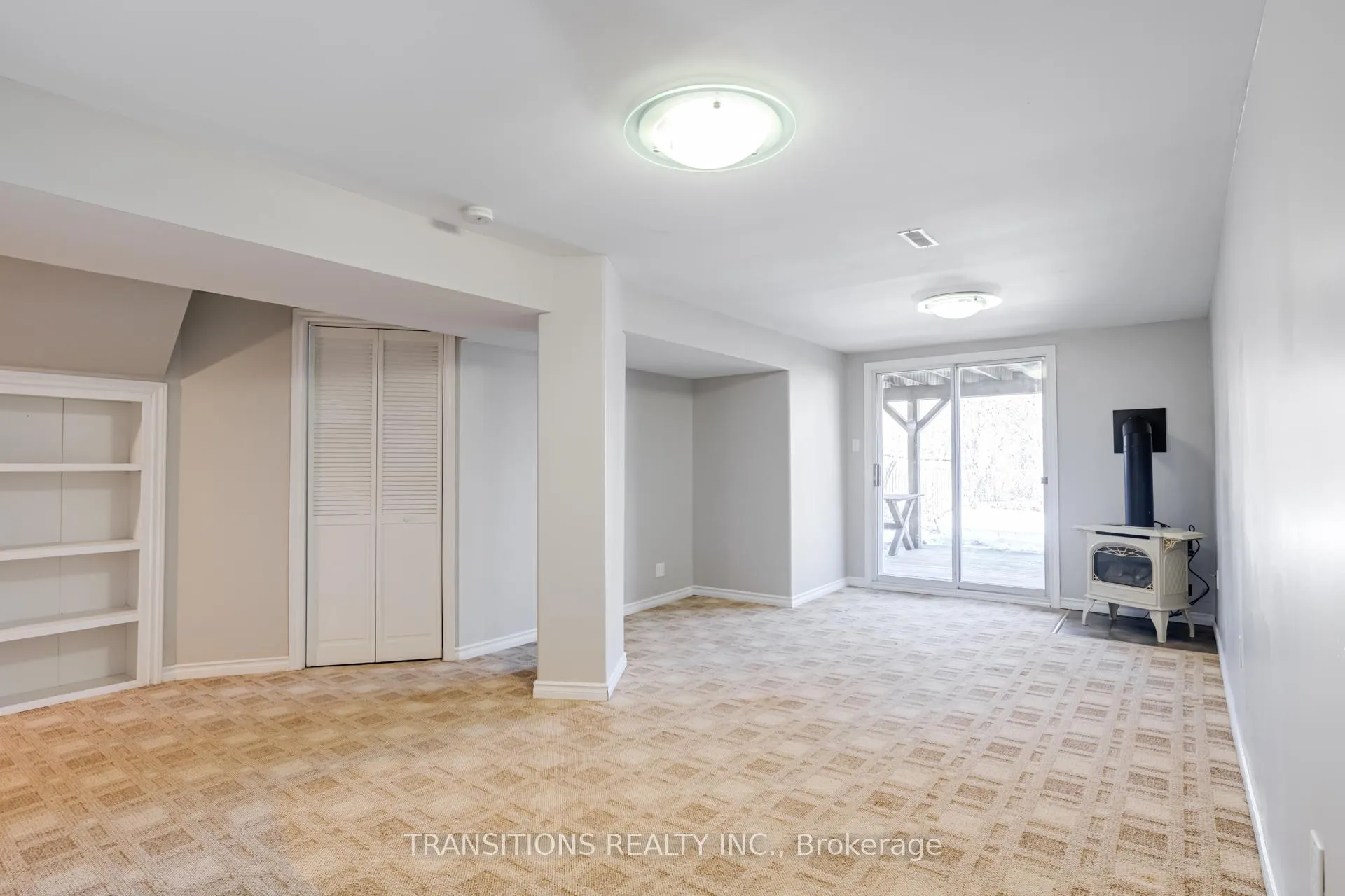 Photo 26 of 37 Galbraith Court, Clarington, Bowmanville — HOMEH