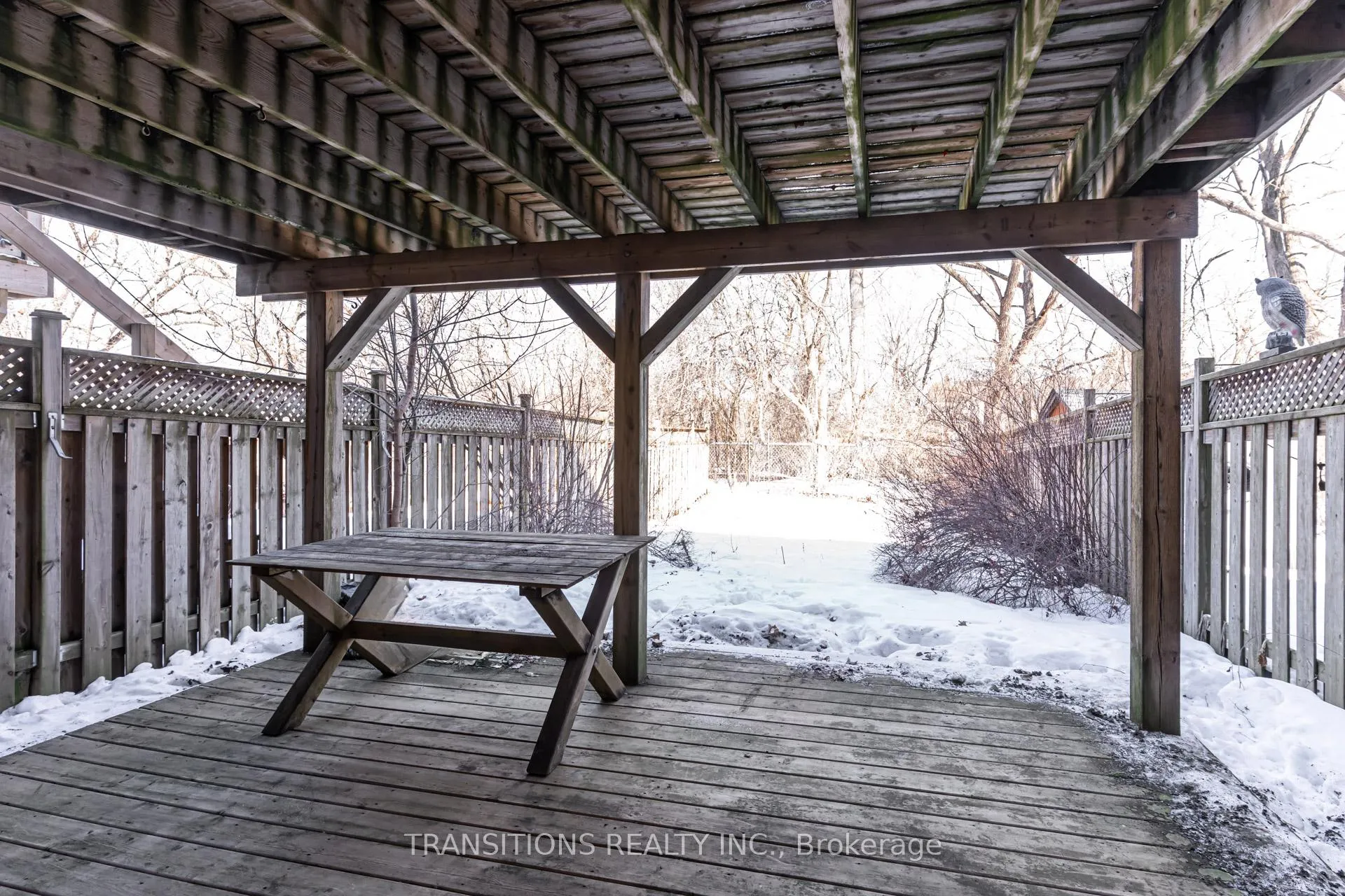 Photo 34 of 37 Galbraith Court, Clarington, Bowmanville — HOMEH