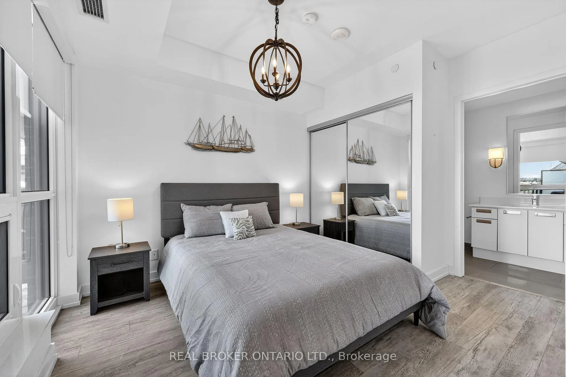 Photo 11 of Unit D233, 333 Sea Ray Avenue, Innisfil, Rural Innisfil — HOMEH