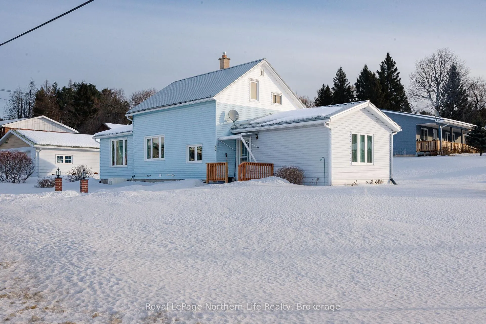 Photo 7 of 404 Main Street, Powassan — HOMEH