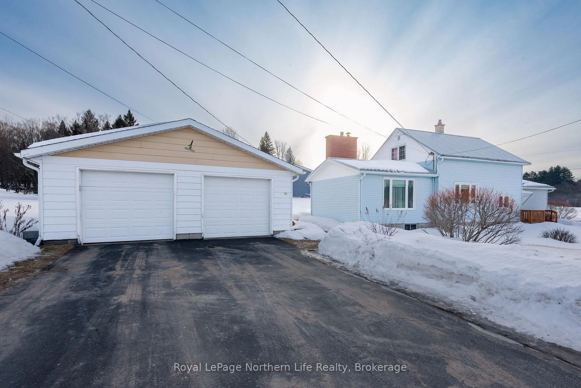 Photo 49 of 404 Main Street, Powassan — HOMEH