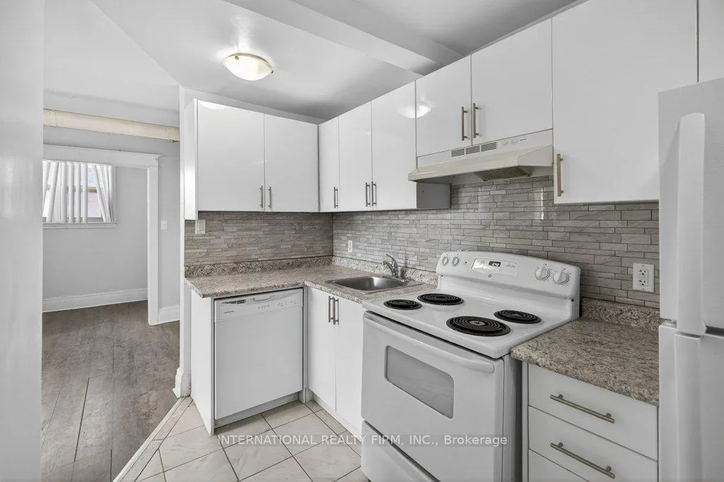 Photo 16 of Unit 1, 109 Balsam Avenue S, Hamilton, Stipley — HOMEH