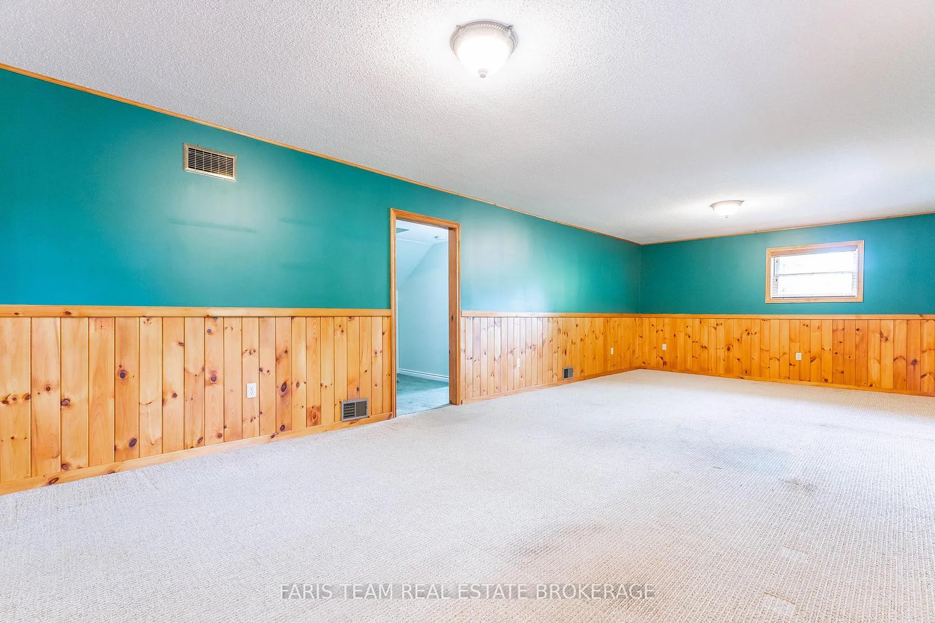 Photo 31 of 53 Maple Drive, Orillia — HOMEH