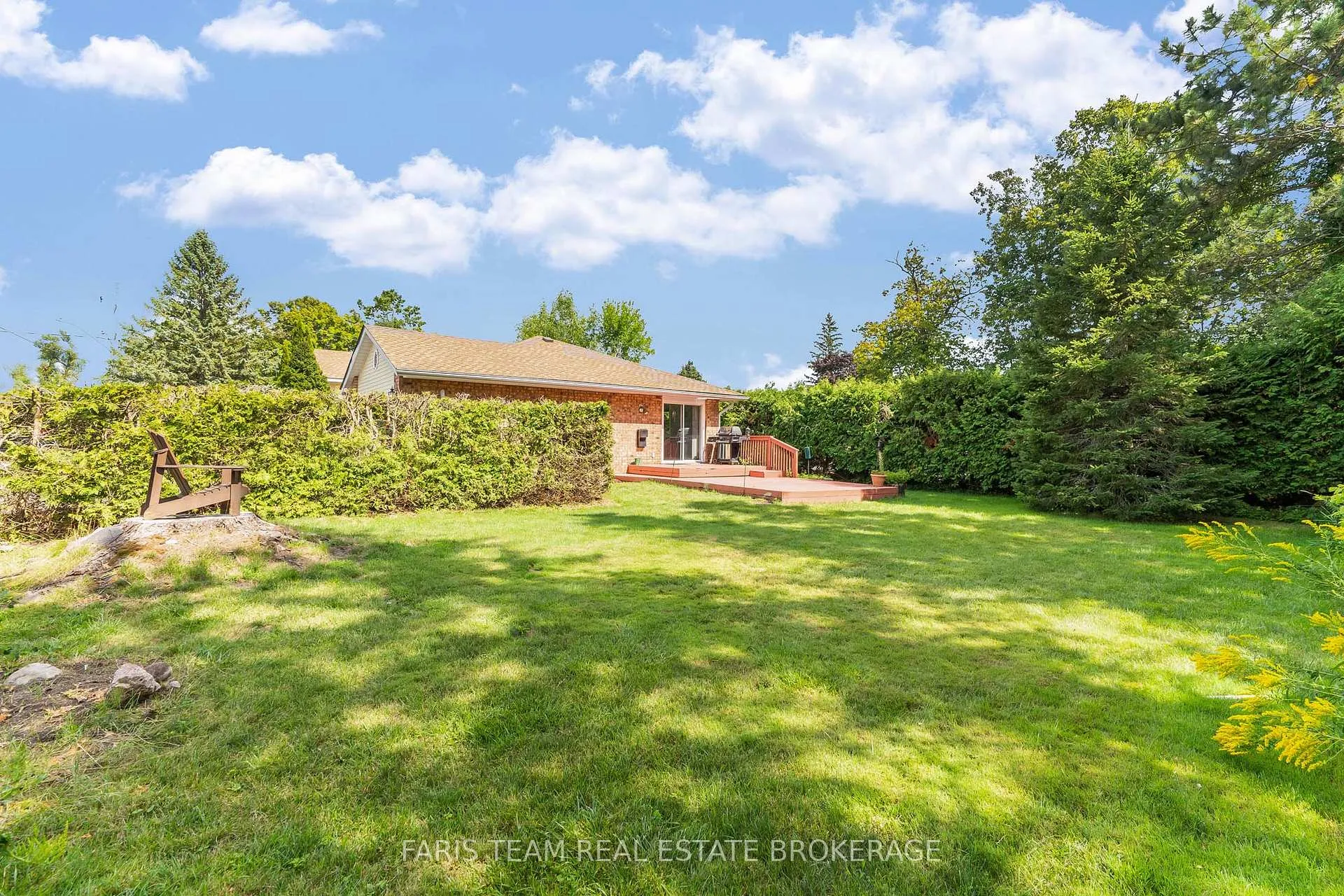 Photo 37 of 53 Maple Drive, Orillia — HOMEH