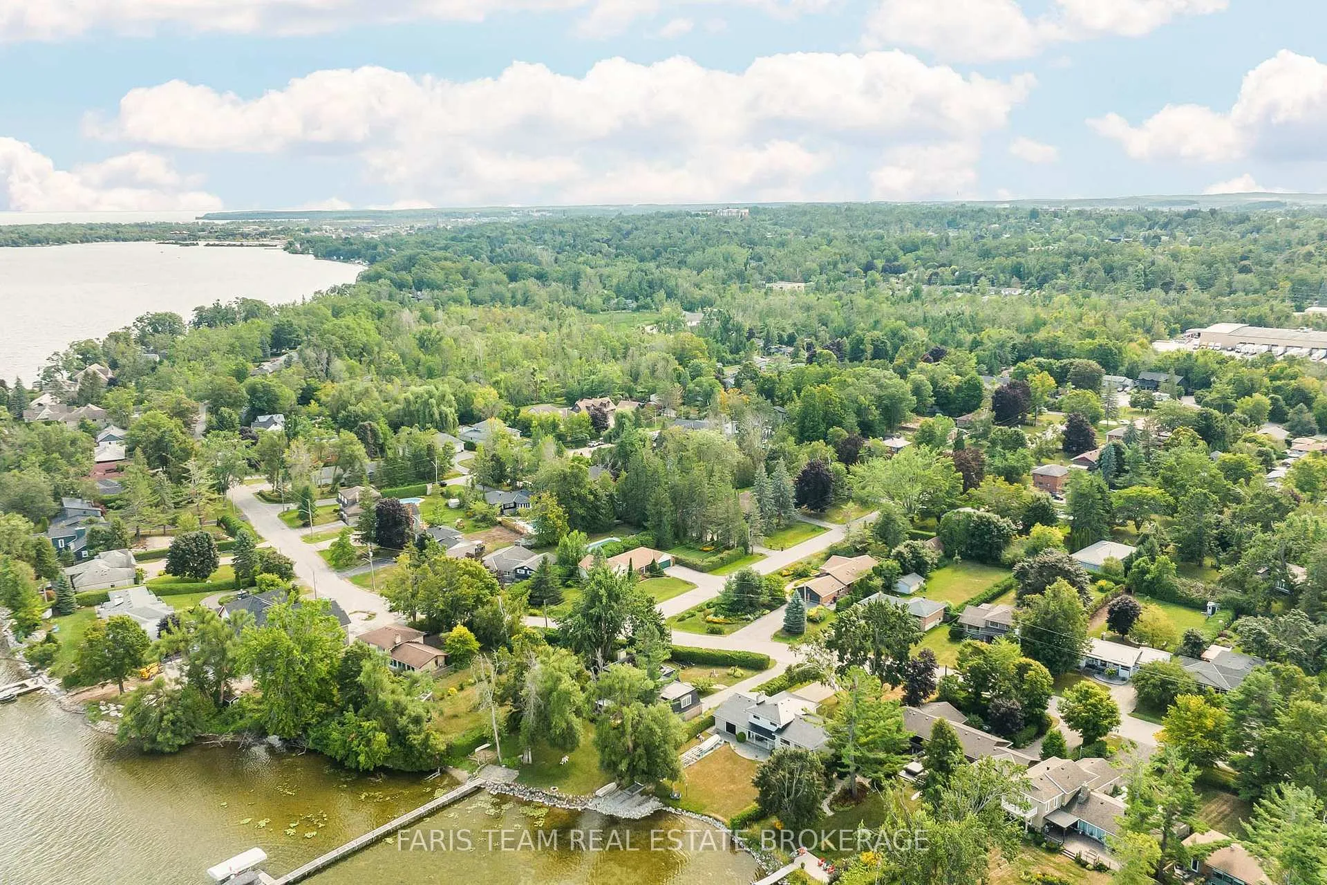 Photo 41 of 53 Maple Drive, Orillia — HOMEH
