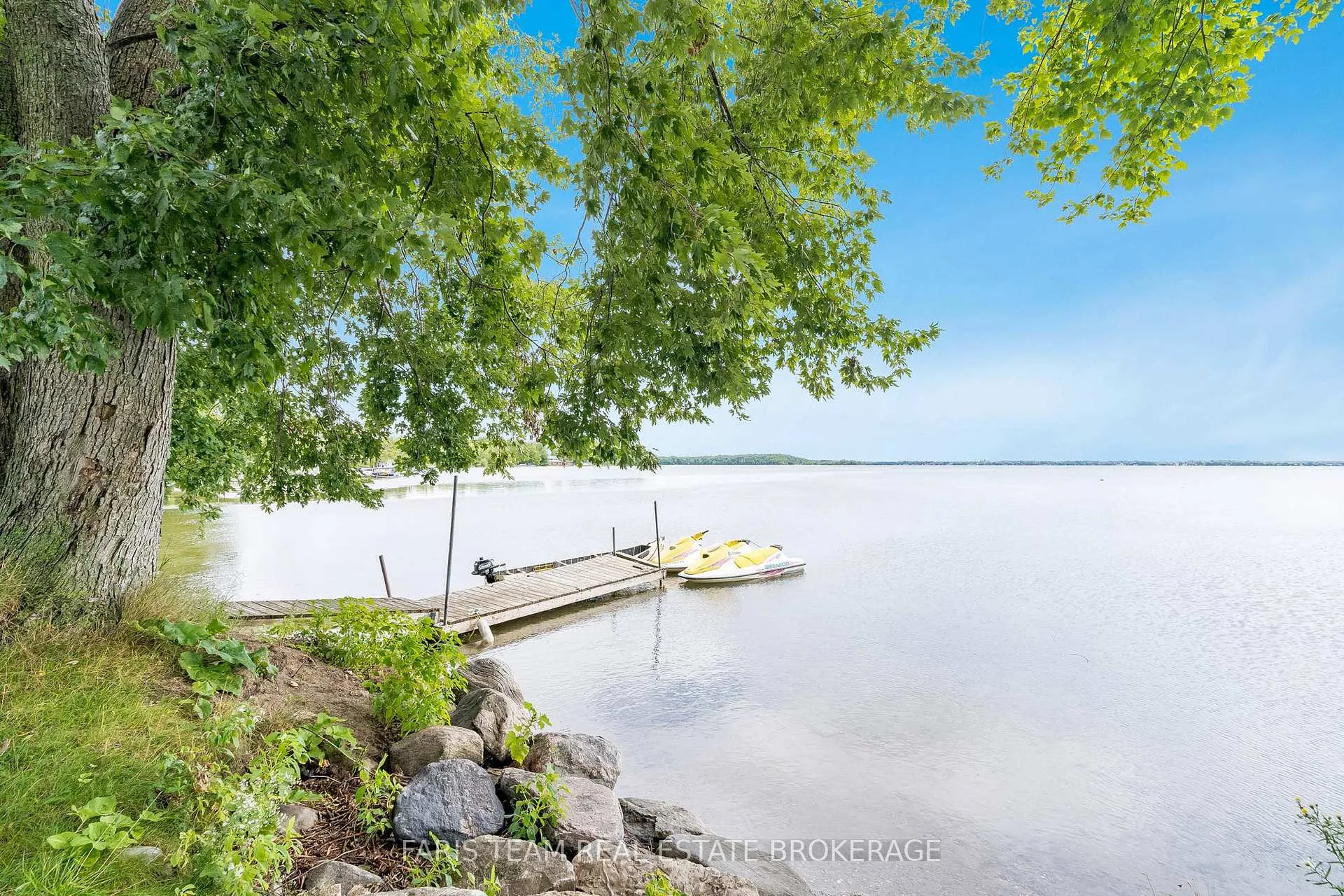 Photo 48 of 53 Maple Drive, Orillia — HOMEH