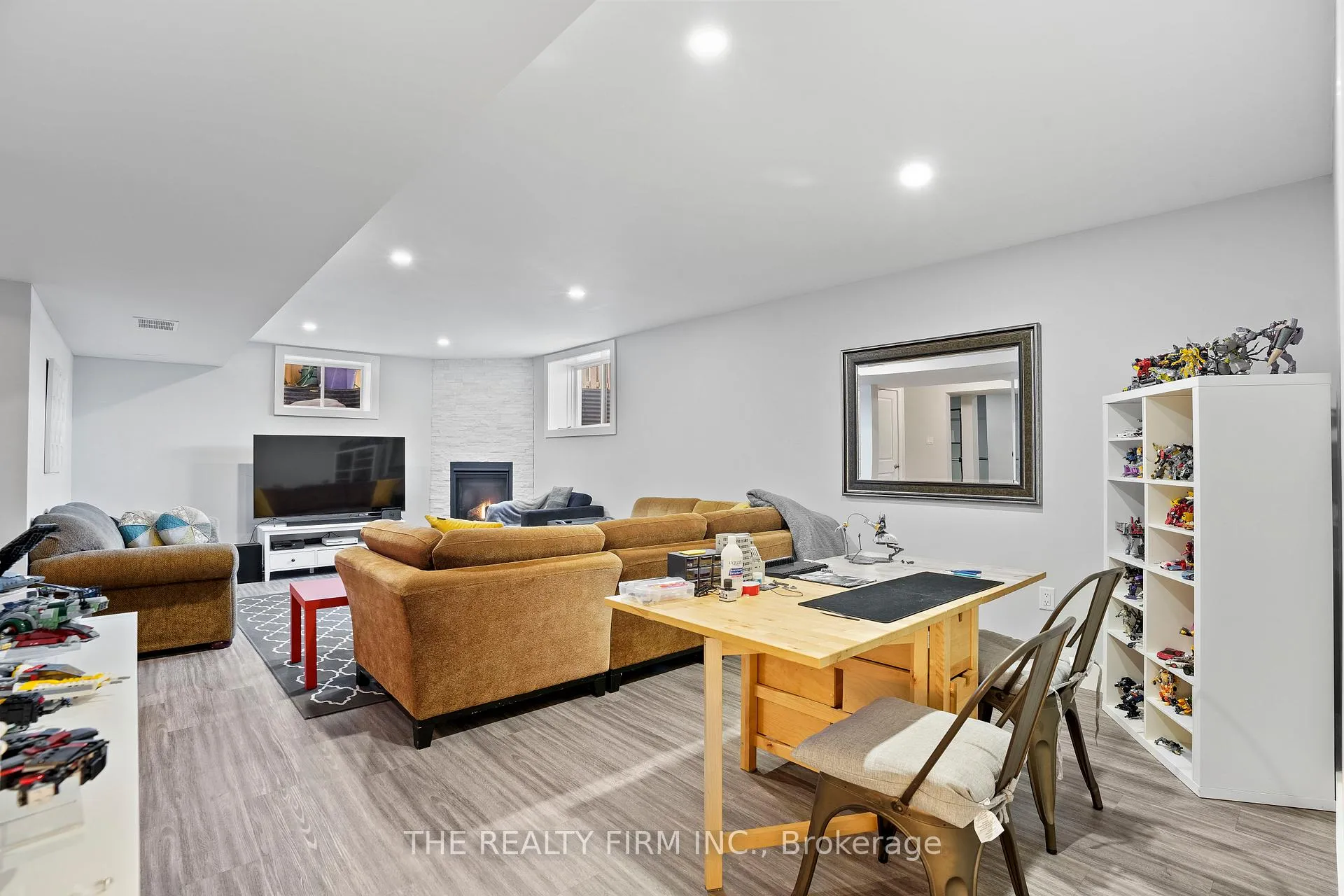Photo 35 of 110 Stuart Avenue, Lucan Biddulph, Lucan — HOMEH