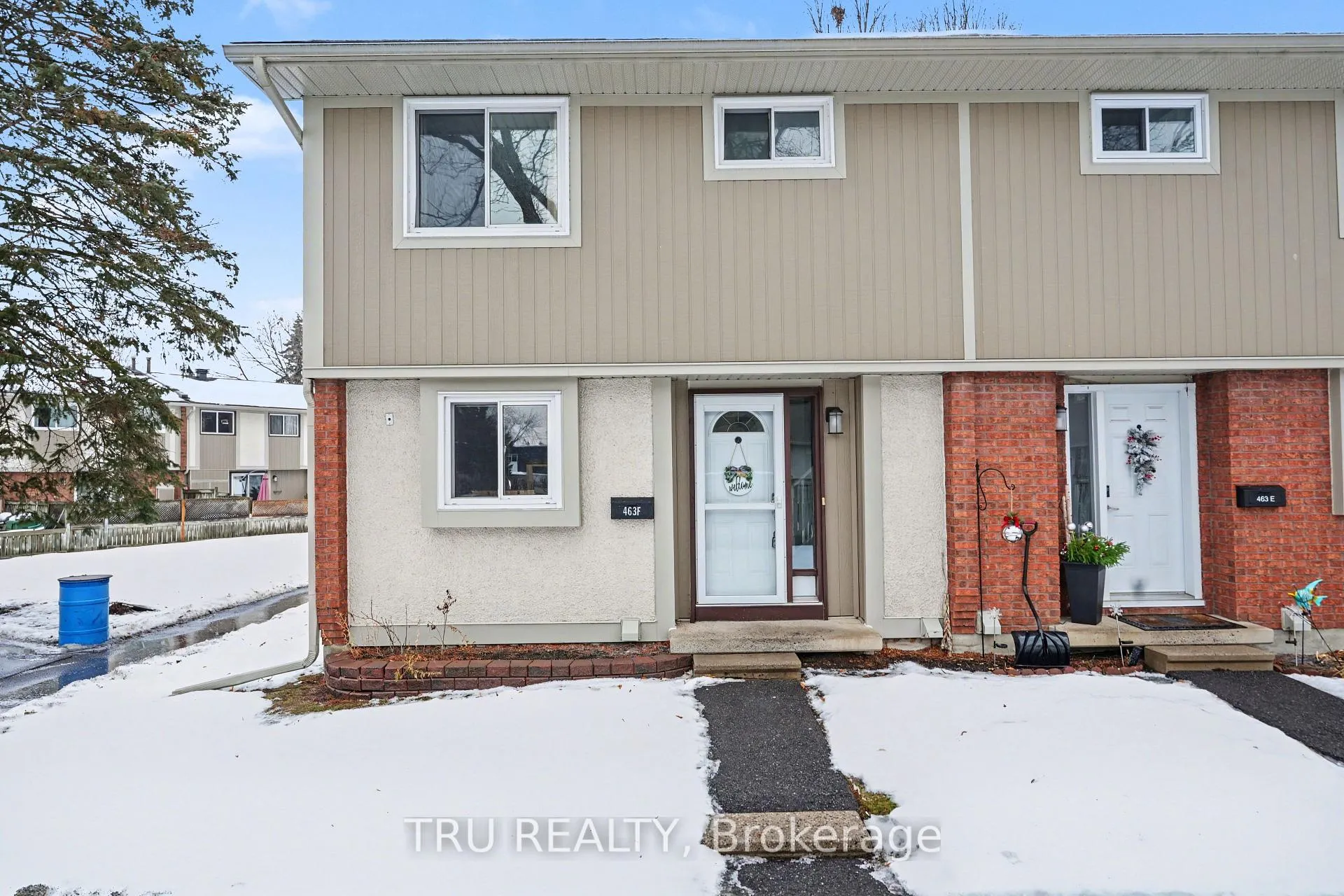 Photo 2 of 463F Moodie Drive, Ottawa, Arbeatha Park — HOMEH