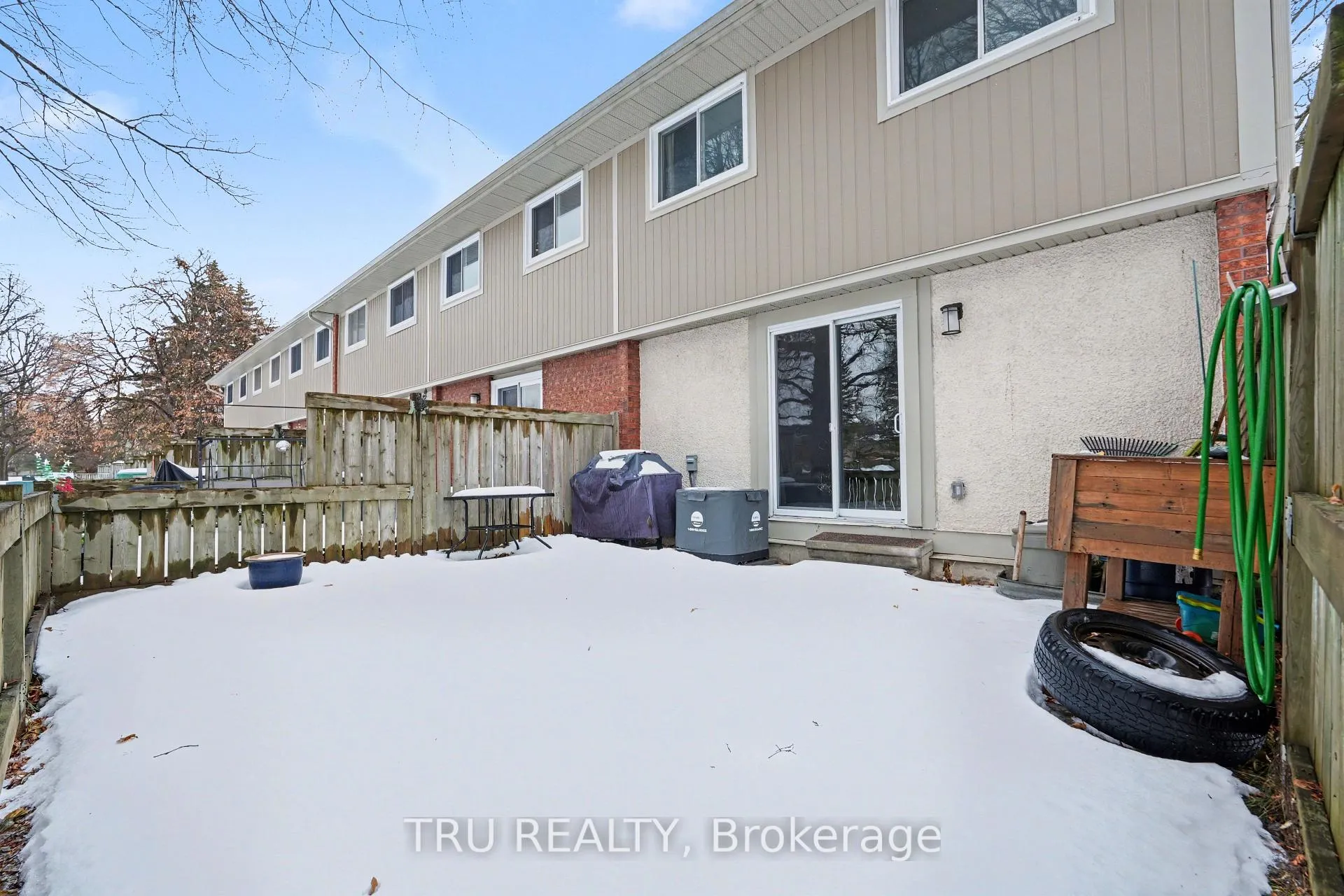 Photo 19 of 463F Moodie Drive, Ottawa, Arbeatha Park — HOMEH