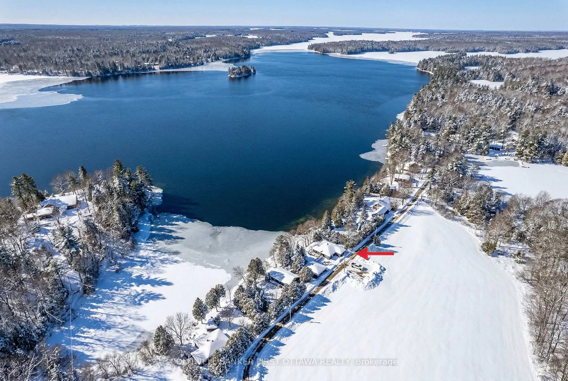 Photo 5 of 889 Jones Point Road, Tay Valley, Bathurst/Burgess & Sherbrooke (North Burgess) Twp — HOMEH