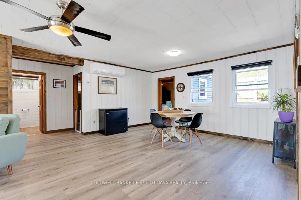 Photo 19 of 889 Jones Point Road, Tay Valley, Bathurst/Burgess & Sherbrooke (North Burgess) Twp — HOMEH