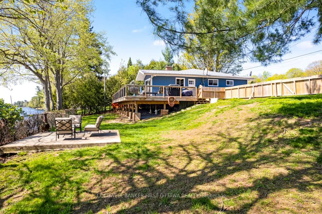 Photo 34 of 889 Jones Point Road, Tay Valley, Bathurst/Burgess & Sherbrooke (North Burgess) Twp — HOMEH