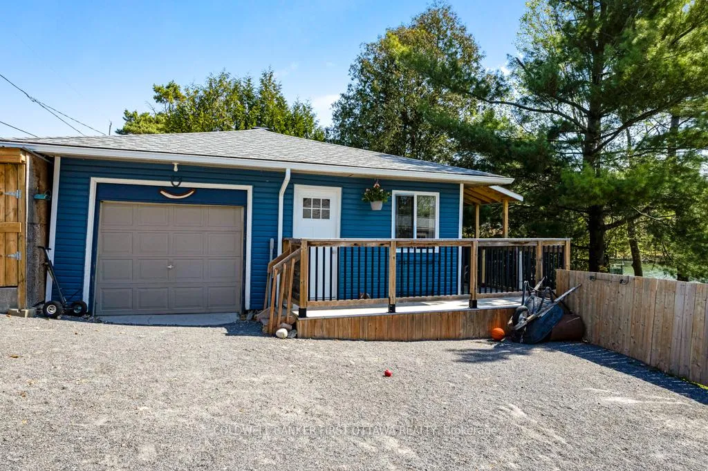 Photo 36 of 889 Jones Point Road, Tay Valley, Bathurst/Burgess & Sherbrooke (North Burgess) Twp — HOMEH