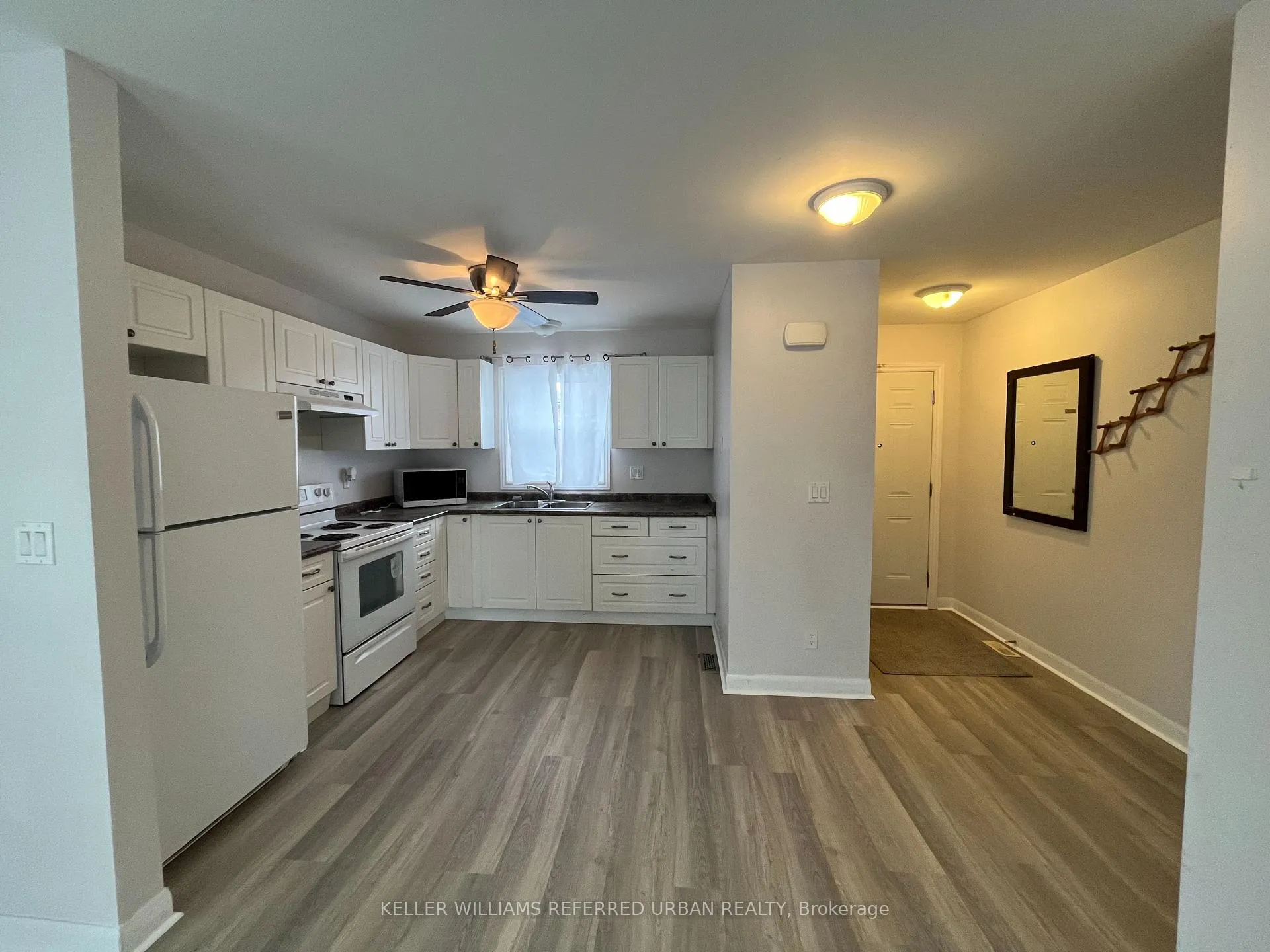 Photo 2 of 46 Sanford Street, Barrie, Sanford — HOMEH