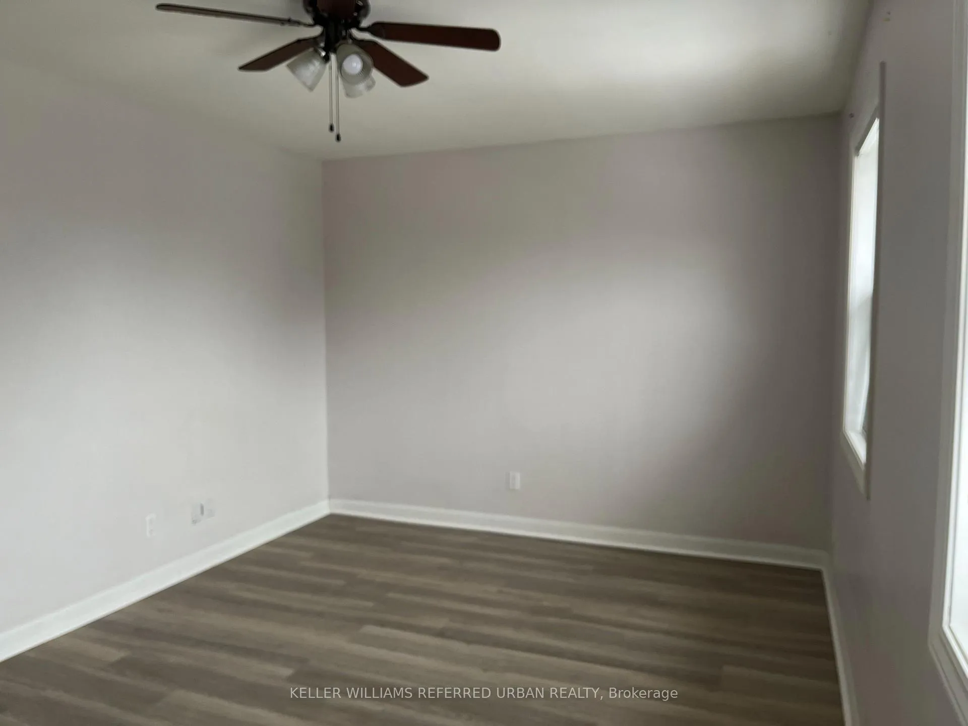 Photo 14 of 46 Sanford Street, Barrie, Sanford — HOMEH