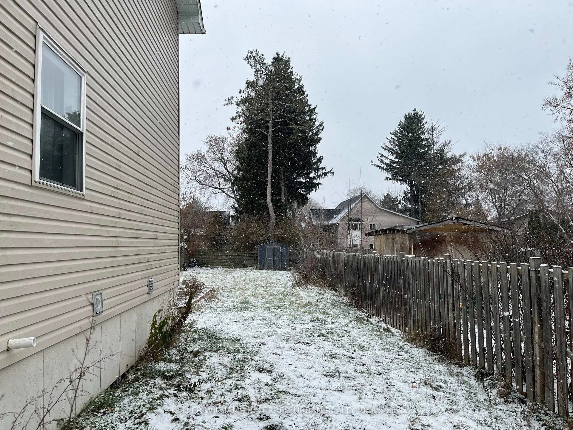 Photo 17 of 46 Sanford Street, Barrie, Sanford — HOMEH