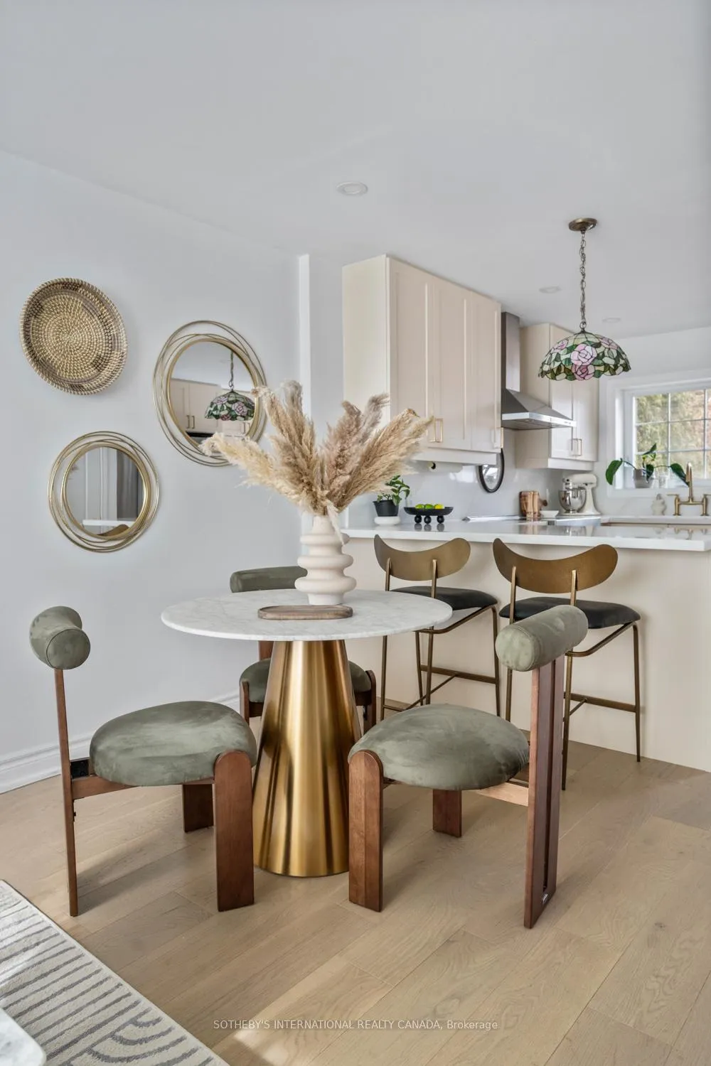 Photo 6 of 114 Glenvale Boulevard, Toronto, Leaside — HOMEH