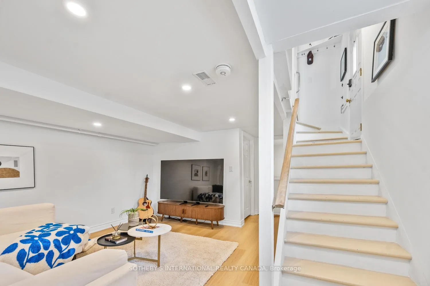 Photo 24 of 114 Glenvale Boulevard, Toronto, Leaside — HOMEH