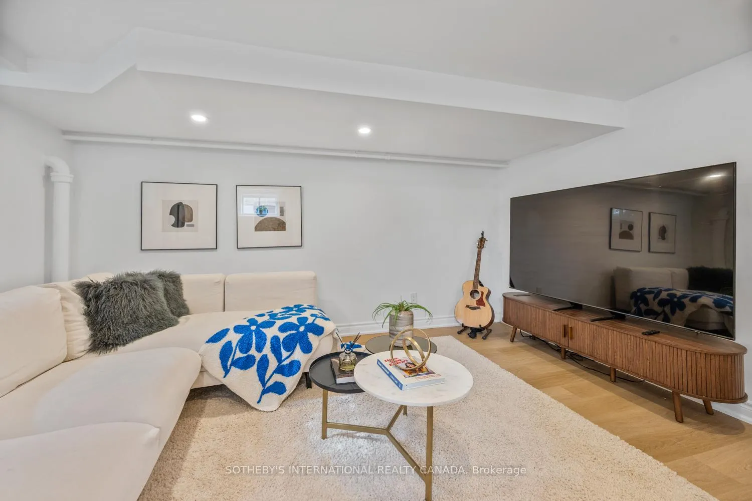 Photo 25 of 114 Glenvale Boulevard, Toronto, Leaside — HOMEH