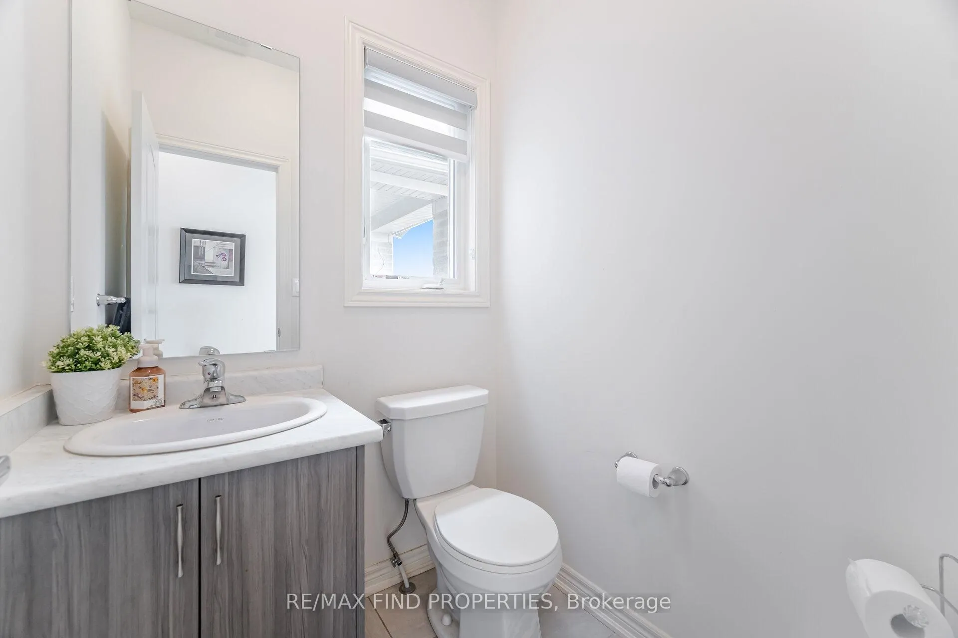 Photo 20 of 361 Skinner Road, Hamilton, Waterdown — HOMEH