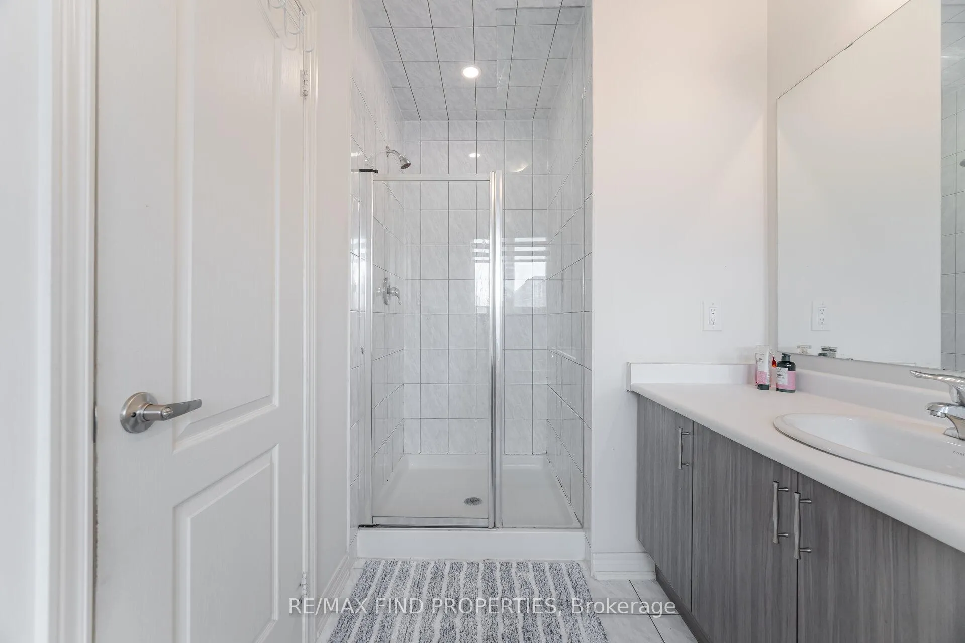 Photo 30 of 361 Skinner Road, Hamilton, Waterdown — HOMEH