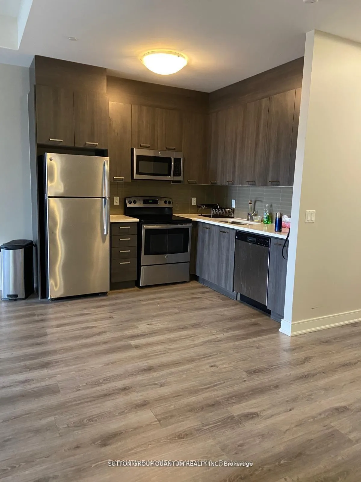 Photo 3 of Unit 604, 150 Main Street W, Hamilton, Central — HOMEH