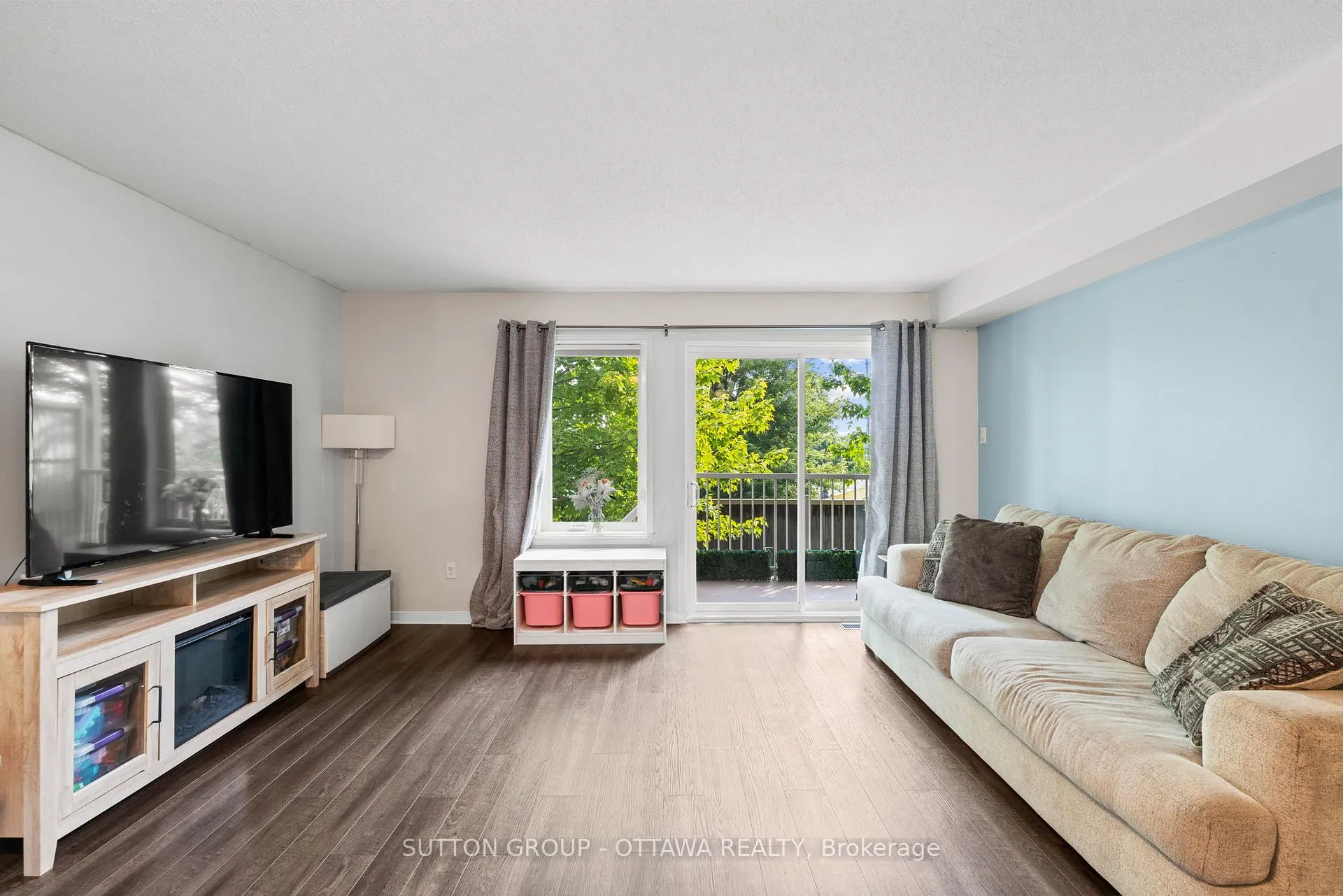Photo 13 of 159 Keltie Private, Ottawa, Barrhaven - Longfields — HOMEH