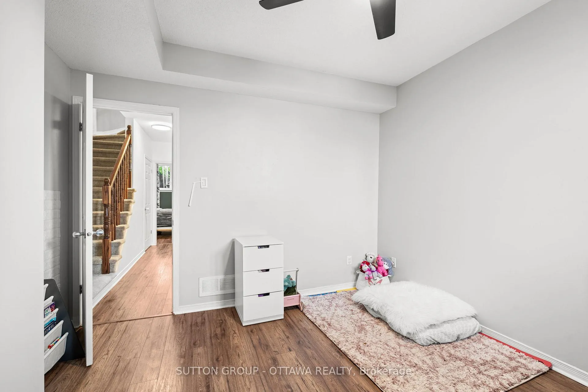 Photo 24 of 159 Keltie Private, Ottawa, Barrhaven - Longfields — HOMEH