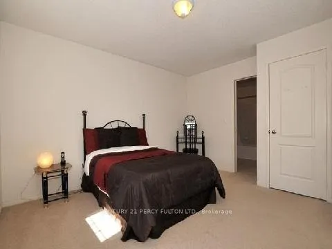 Photo 6 of Unit 18, 735 Sheppard Avenue, Pickering, Woodlands — HOMEH