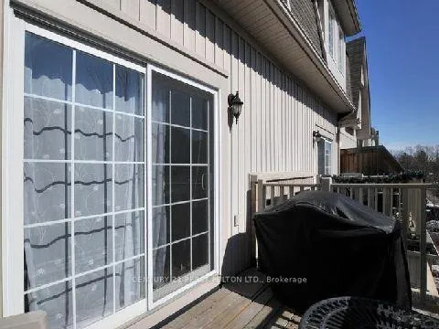Photo 8 of Unit 18, 735 Sheppard Avenue, Pickering, Woodlands — HOMEH