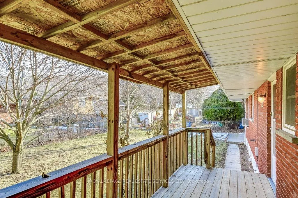 Photo 29 of 15 Loma Drive, Hamilton, Stoney Creek — HOMEH