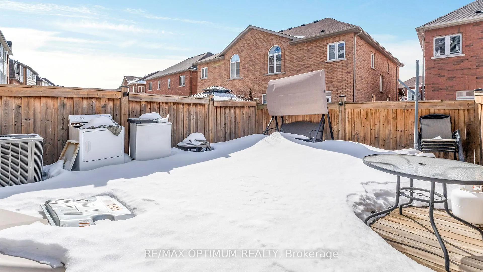 Photo 31 of 80 Memory Lane, Brampton, Northwest Brampton — HOMEH
