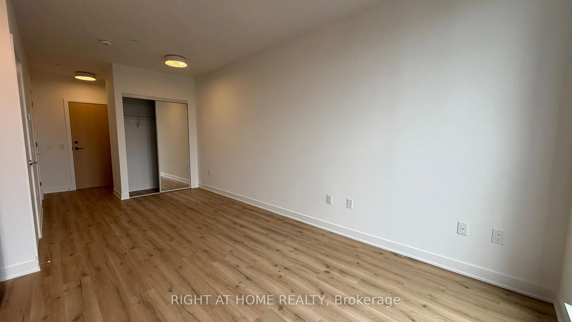 Photo 5 of Unit 627, 30 dreamers Way, Toronto, Regent Park — HOMEH