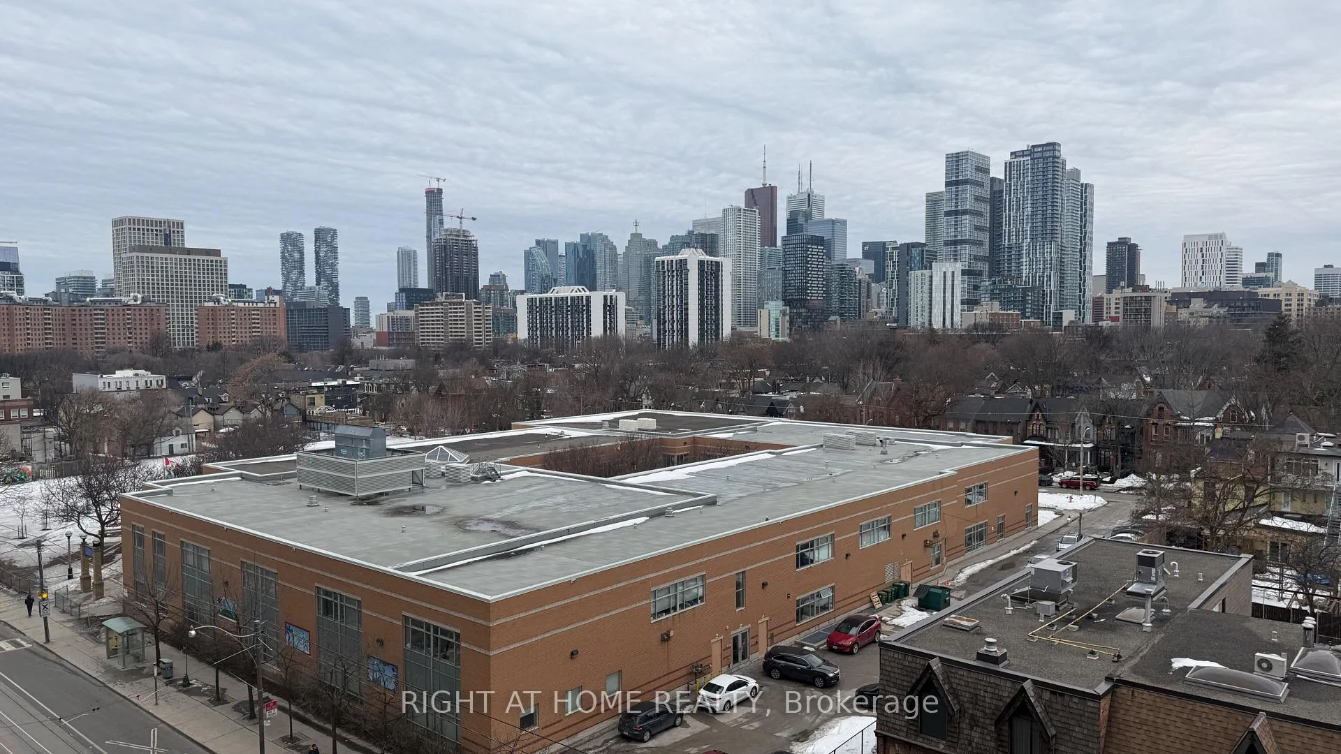 Photo 7 of Unit 627, 30 dreamers Way, Toronto, Regent Park — HOMEH