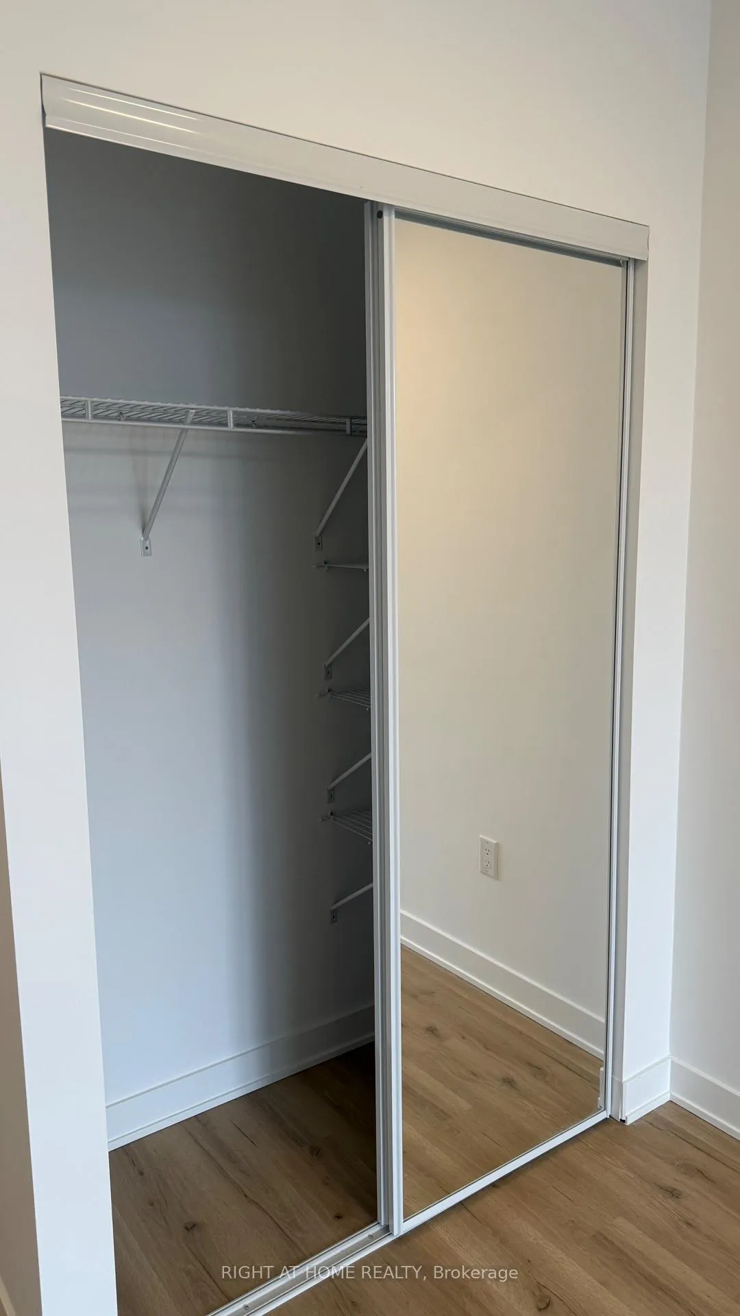 Photo 11 of Unit 627, 30 dreamers Way, Toronto, Regent Park — HOMEH