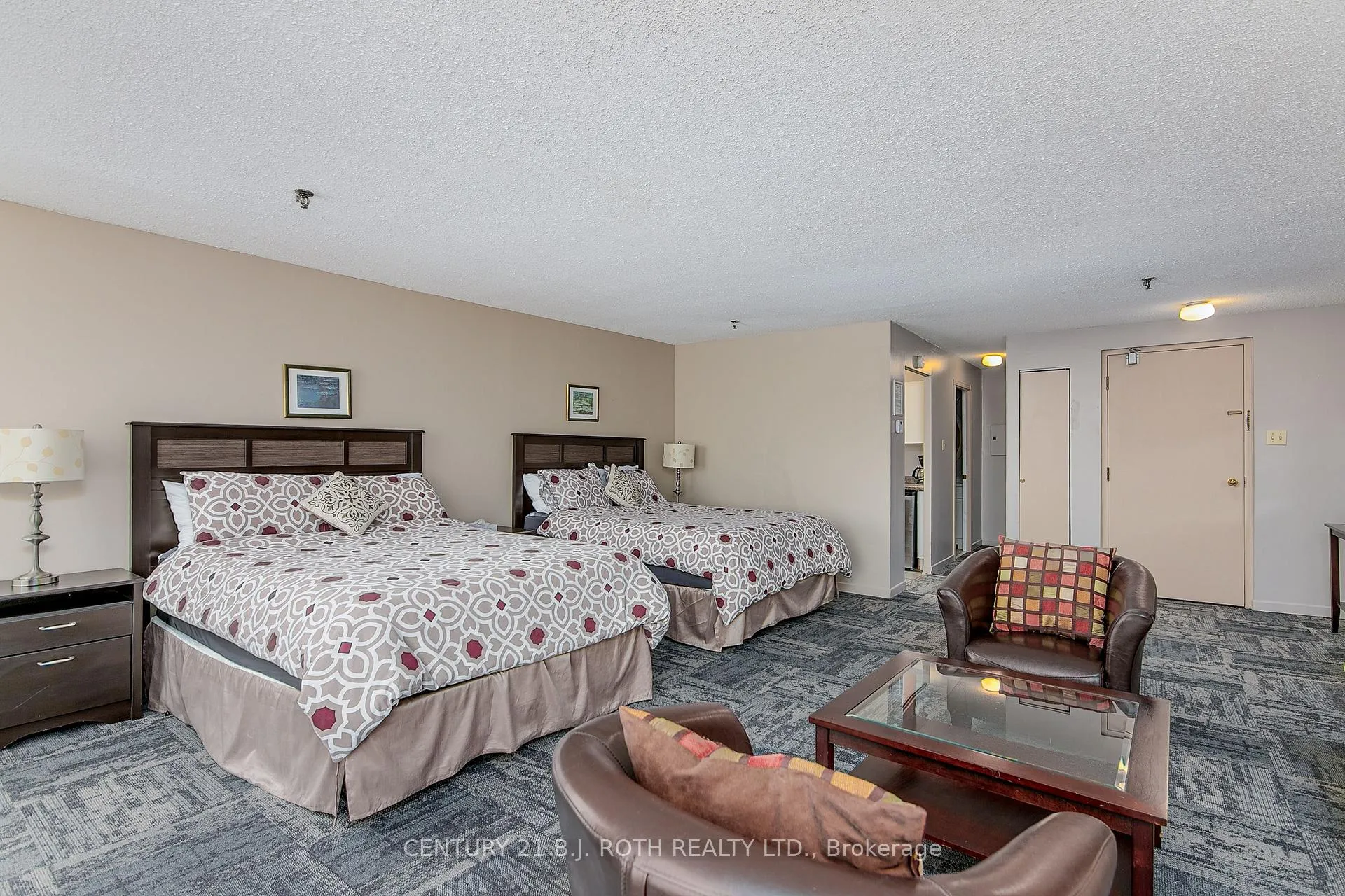 Photo 40 of Unit 301, 181 Collier Street, Barrie, North Shore — HOMEH