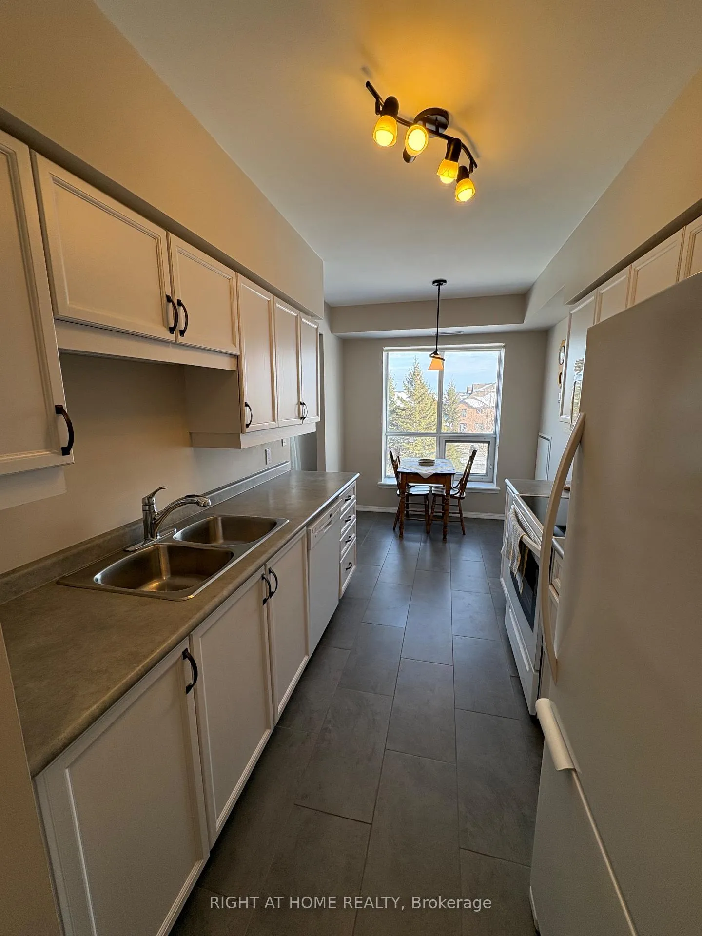 Photo 31 of Unit 412, 94 Dean Avenue, Barrie, Painswick South — HOMEH