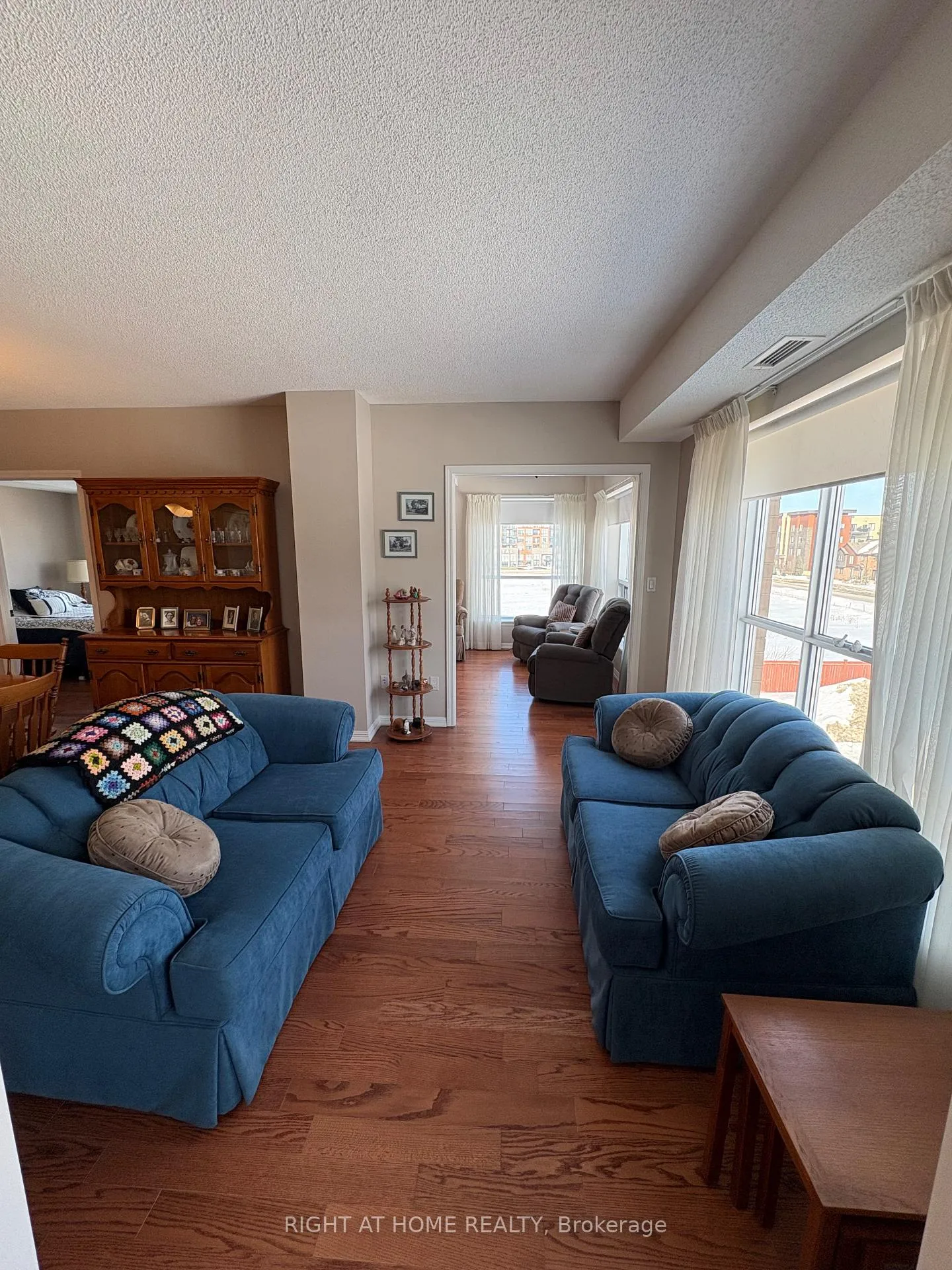 Photo 37 of Unit 412, 94 Dean Avenue, Barrie, Painswick South — HOMEH