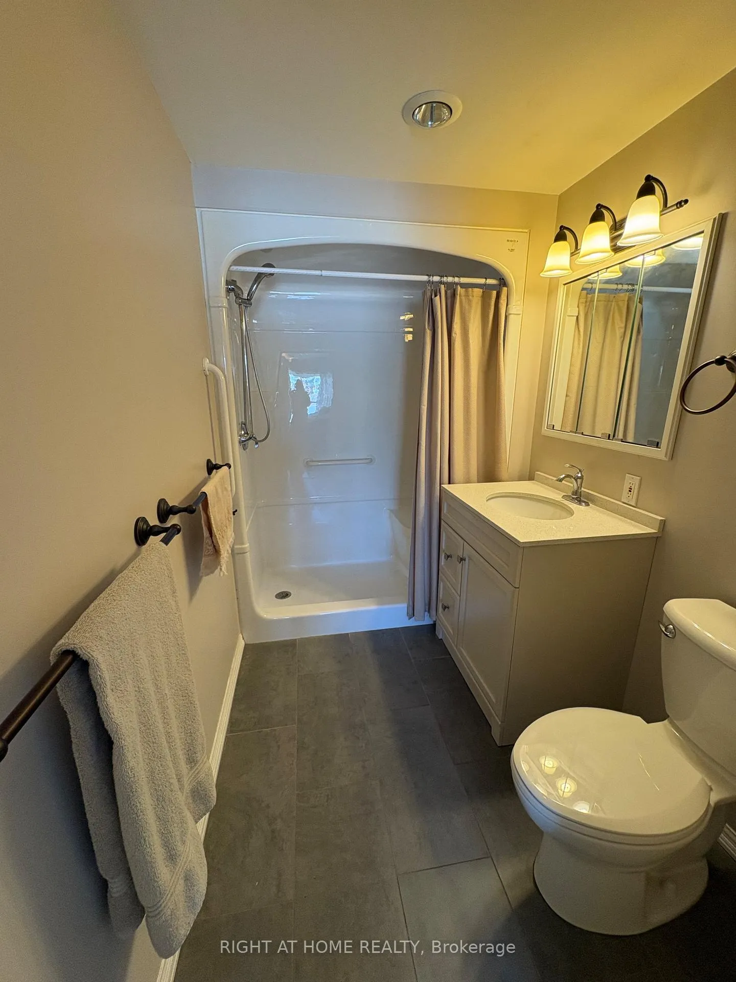 Photo 43 of Unit 412, 94 Dean Avenue, Barrie, Painswick South — HOMEH