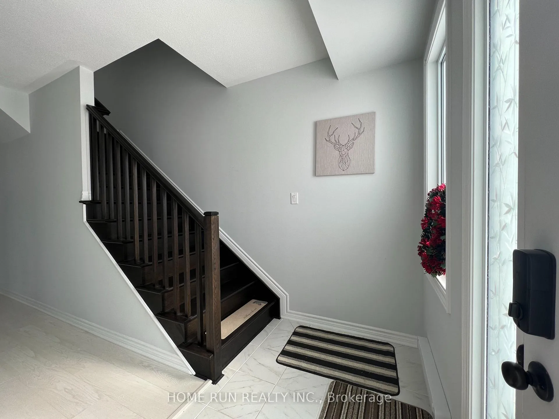 Photo 3 of 279 Squadron Crescent, Ottawa, CFB Rockcliffe and Area — HOMEH