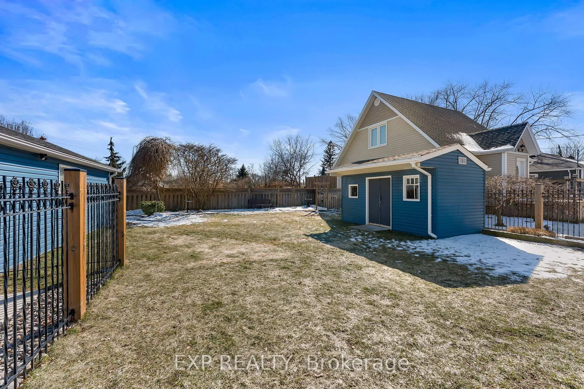 Photo 29 of 74 Tecumseh Street, St. Catharines, Bunting/Linwell — HOMEH