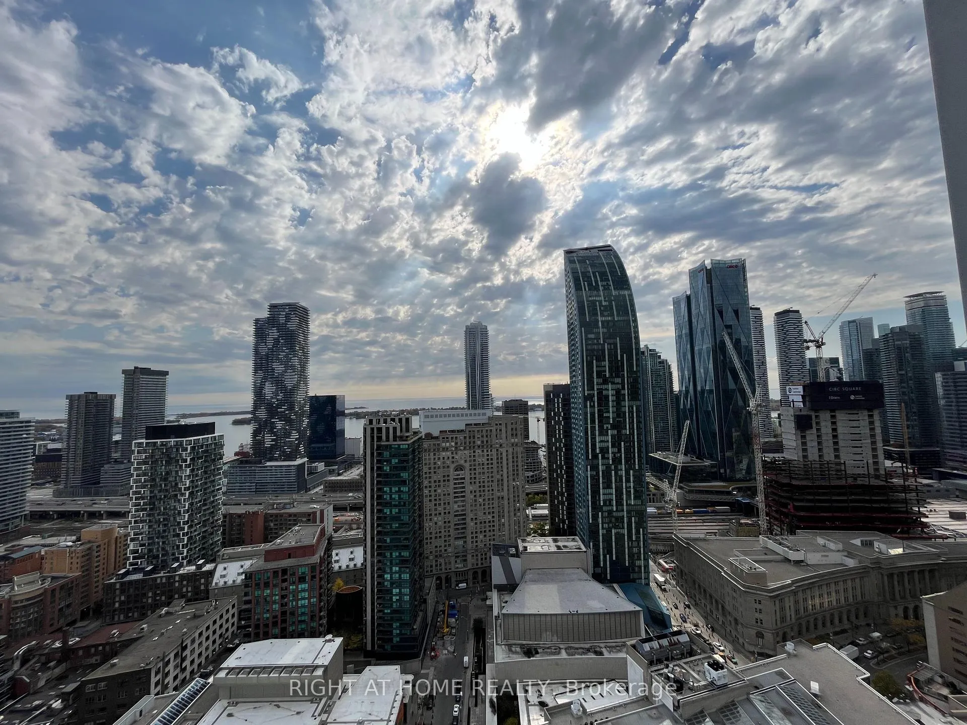 Photo 12 of Unit 3307, 88 Scott Street, Toronto, Church-Yonge Corridor — HOMEH