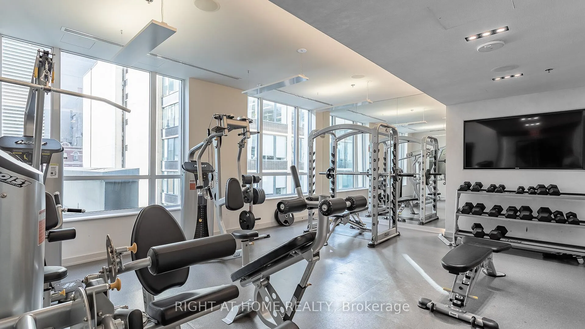 Photo 15 of Unit 3307, 88 Scott Street, Toronto, Church-Yonge Corridor — HOMEH