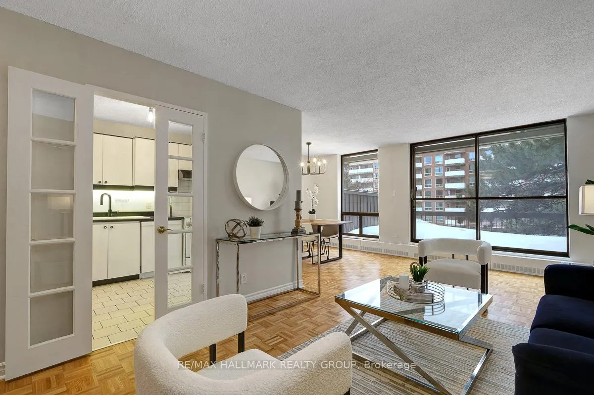Photo 9 of Unit 105, 505 St Laurent Boulevard, Ottawa, Viscount Alexander Park — HOMEH