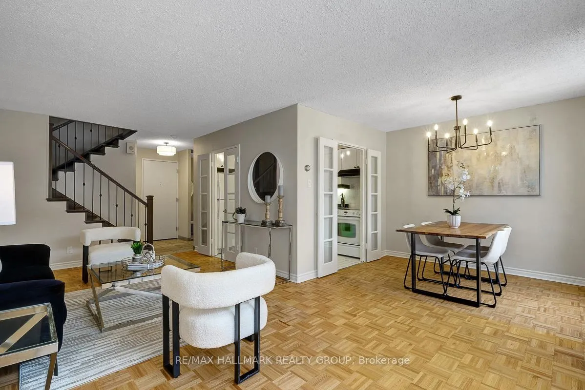 Photo 11 of Unit 105, 505 St Laurent Boulevard, Ottawa, Viscount Alexander Park — HOMEH