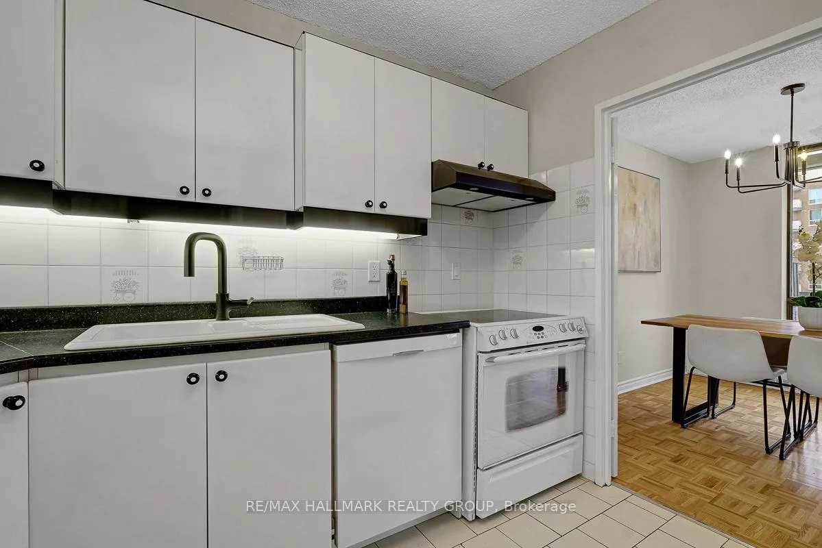 Photo 17 of Unit 105, 505 St Laurent Boulevard, Ottawa, Viscount Alexander Park — HOMEH