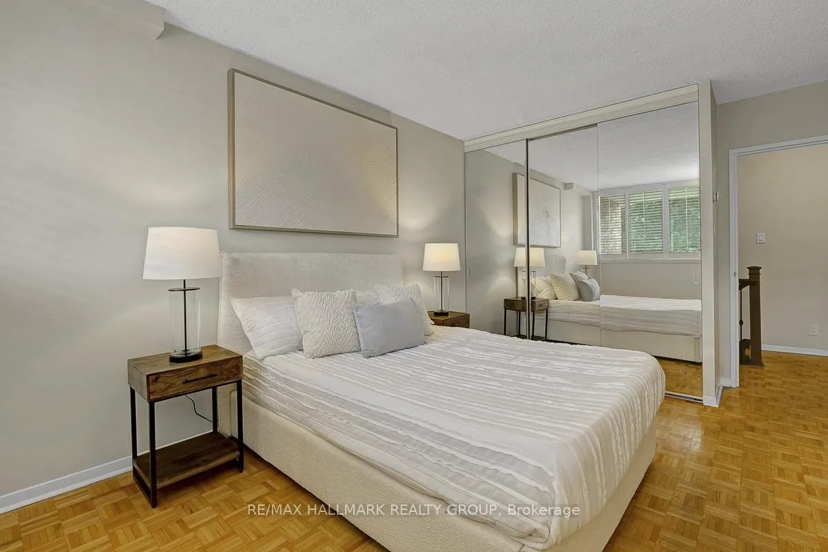 Photo 24 of Unit 105, 505 St Laurent Boulevard, Ottawa, Viscount Alexander Park — HOMEH