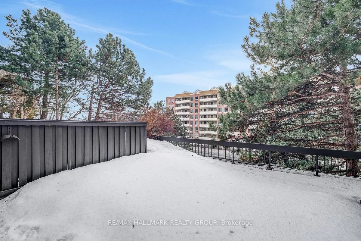 Photo 33 of Unit 105, 505 St Laurent Boulevard, Ottawa, Viscount Alexander Park — HOMEH